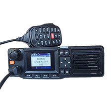 天津七一二TR-M380数字集群车载台 150MHZ